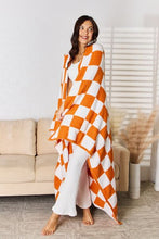 Cuddley Checkered Decorative Throw Blanket**