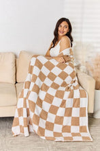 Cuddley Checkered Decorative Throw Blanket**